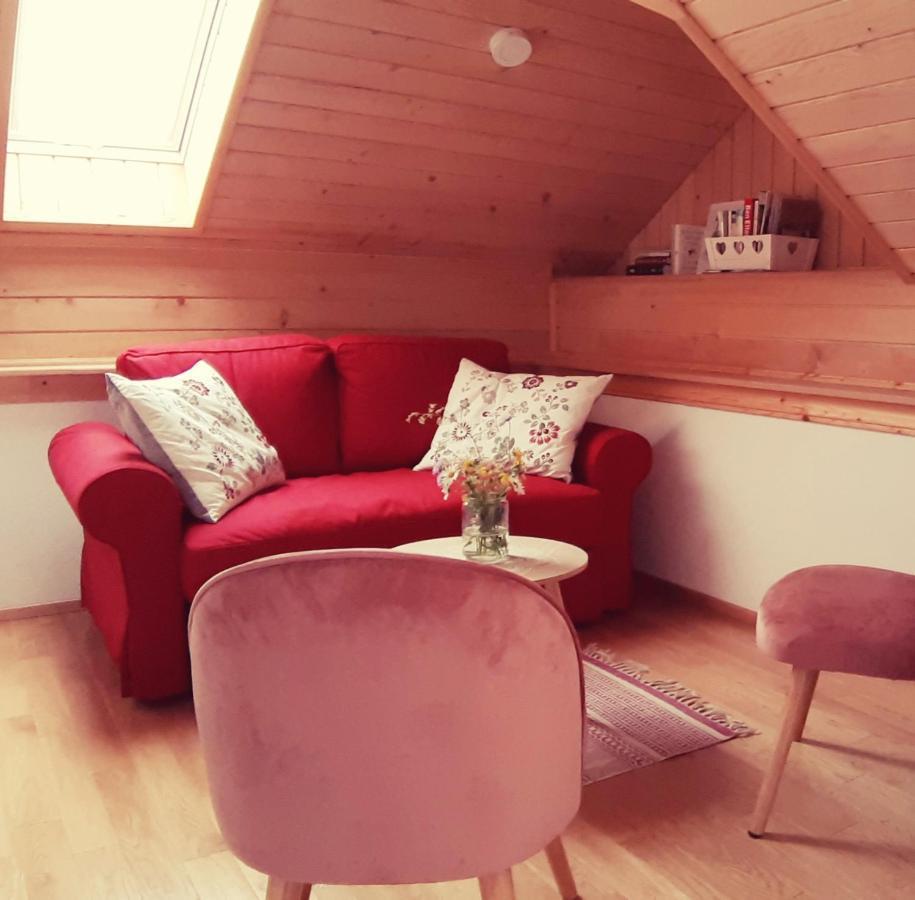 Prenocisca Angelin Hram, Tiny Apartments Markovec ภายนอก รูปภาพ