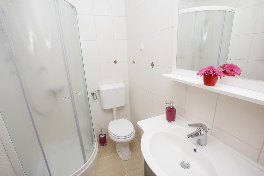 Prenocisca Angelin Hram, Tiny Apartments Markovec ภายนอก รูปภาพ