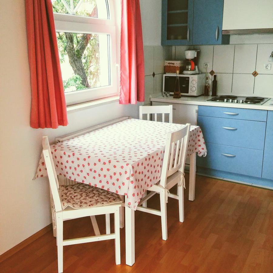Prenocisca Angelin Hram, Tiny Apartments Markovec ภายนอก รูปภาพ